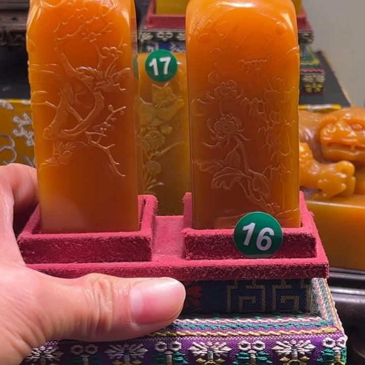 刘***青寿山石寿山石印章设计风格