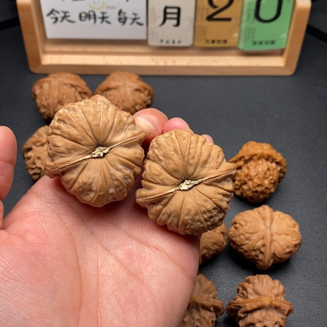 把件文玩核桃边肚46南瓜敦