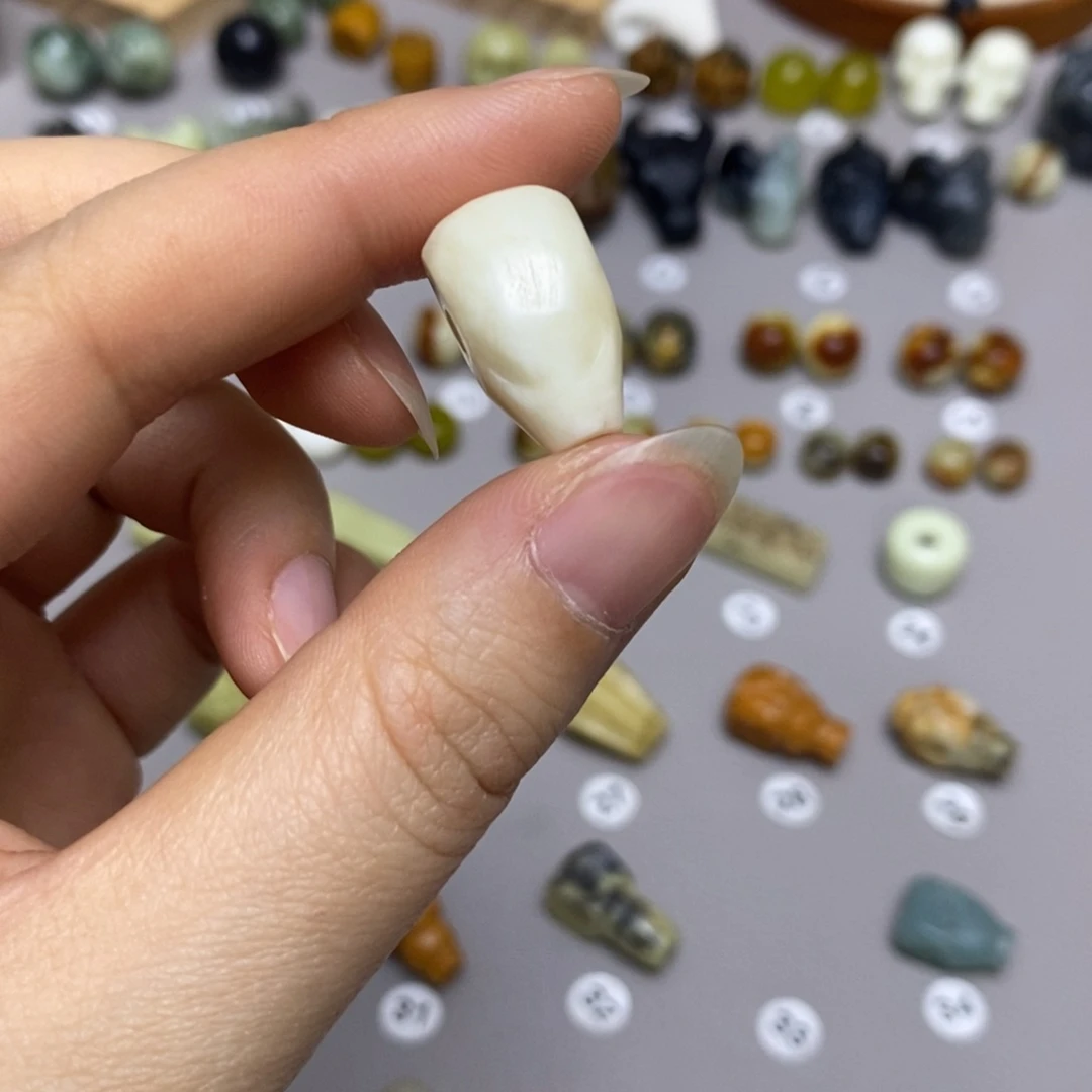 蛇纹石玉合金配饰星*