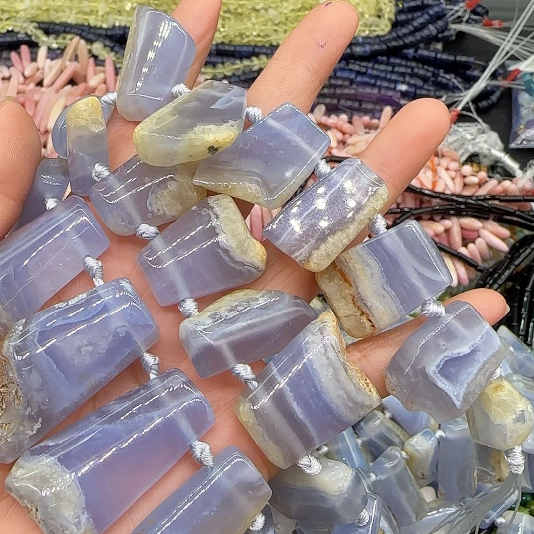 鹿***城玛瑙/玉髓合金珠宝半成品蓝纹玛瑙拍两79发一条