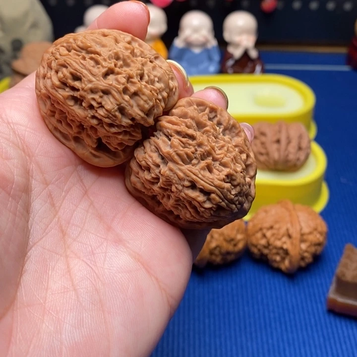 文玩核桃把件38尺三角疆