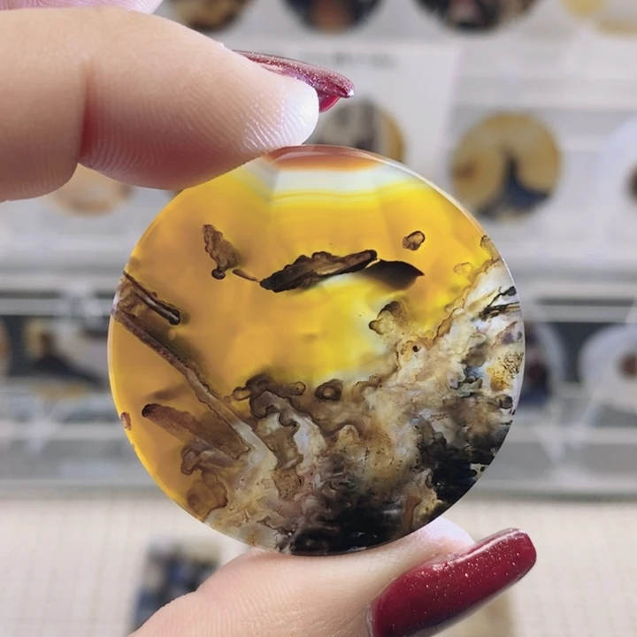 玛瑙/玉髓未镶嵌颈饰