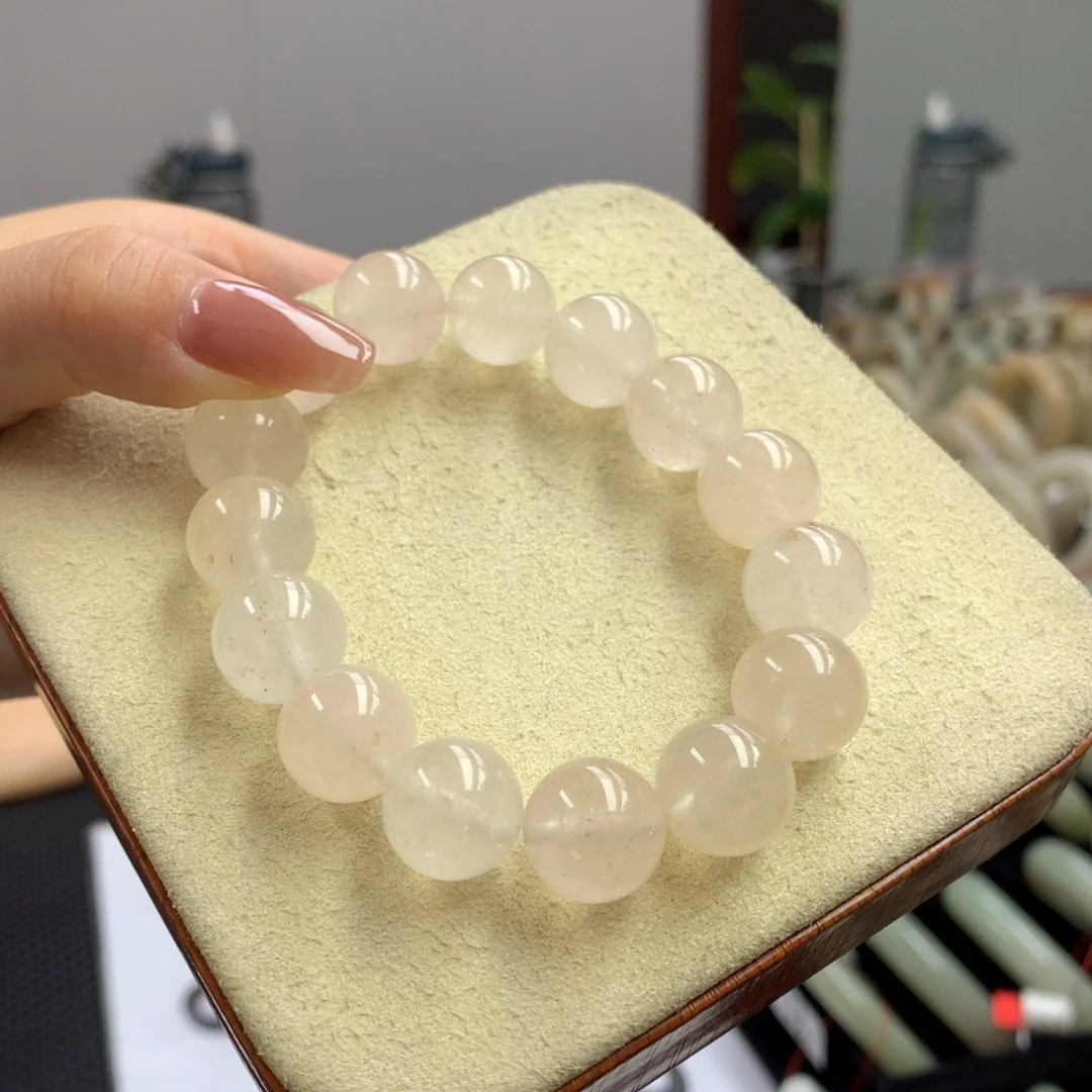 石英质玉串未镶嵌