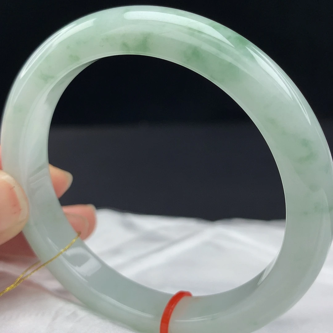 翡翠未镶嵌手镯56圈370