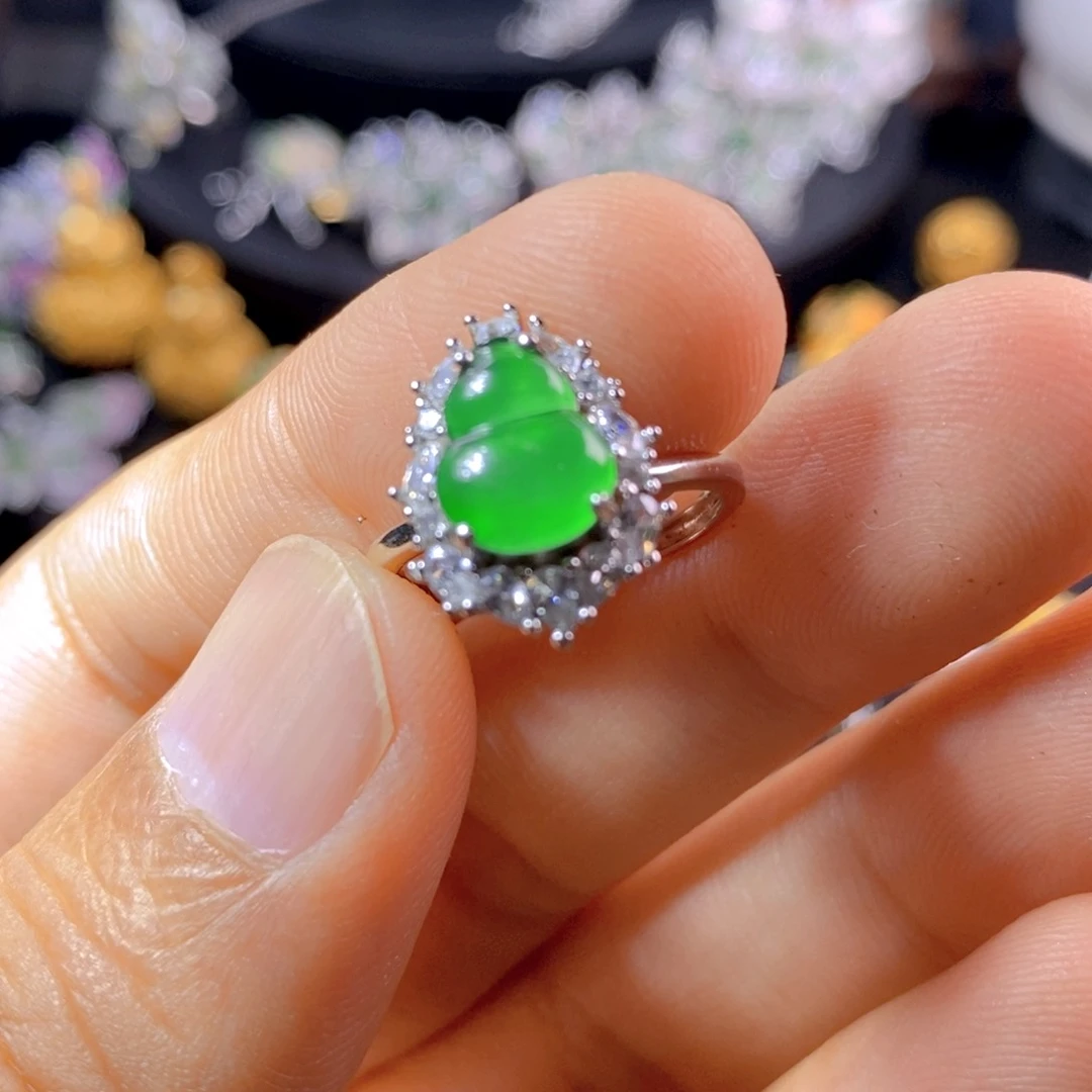 翡翠银S925镶嵌颈饰天然翡翠