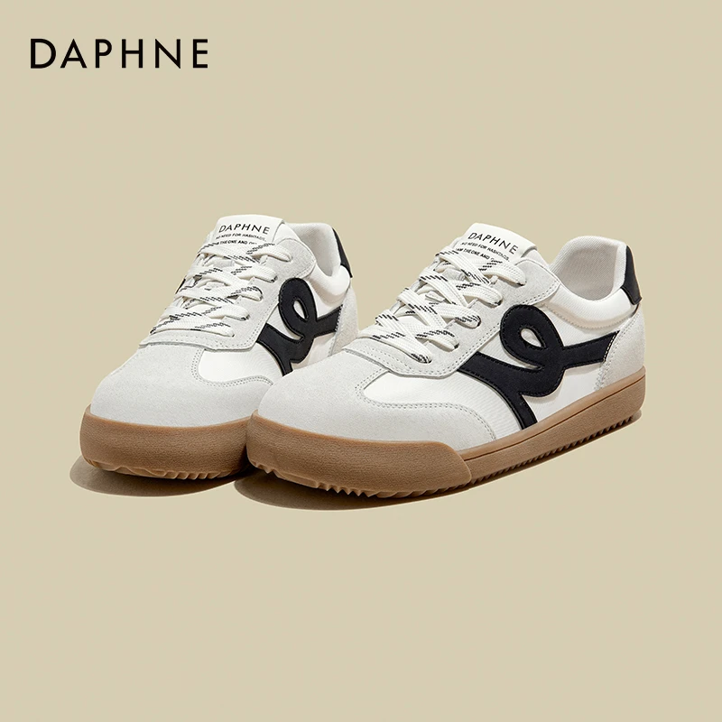 达芙妮德训鞋女款2025春季新款平底休闲防滑厚底百搭小白鞋子板鞋