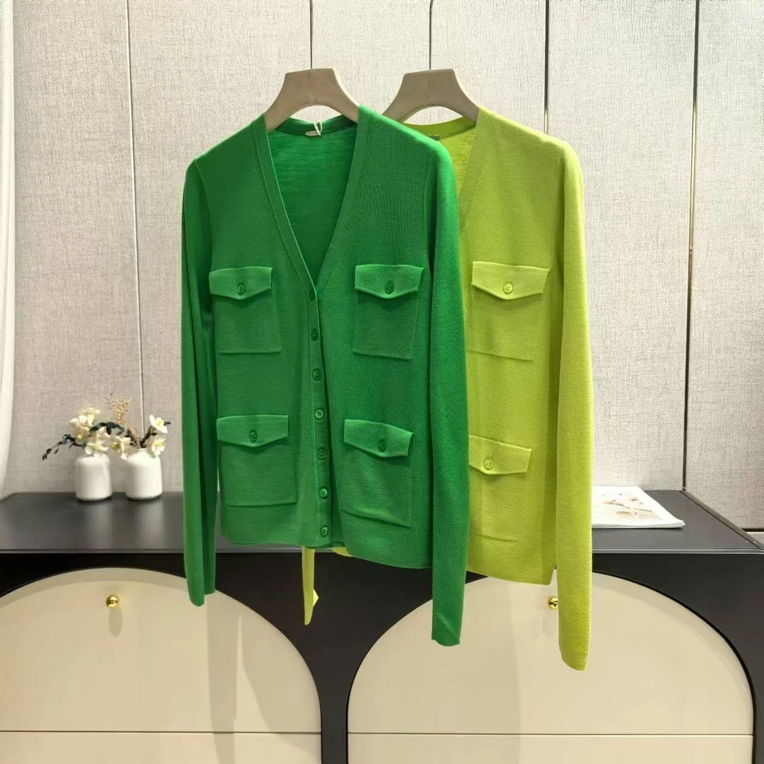 68035气质百搭小香风V领纯色口袋设计美丽诺羊毛开衫