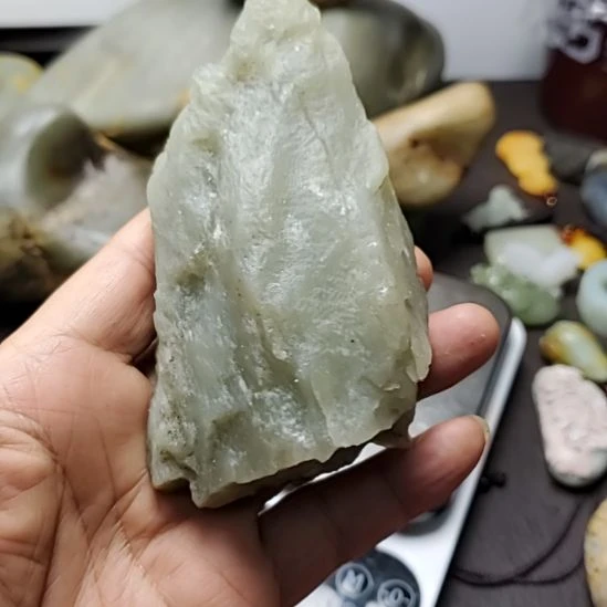 和田玉（糖玉）未镶嵌挂件