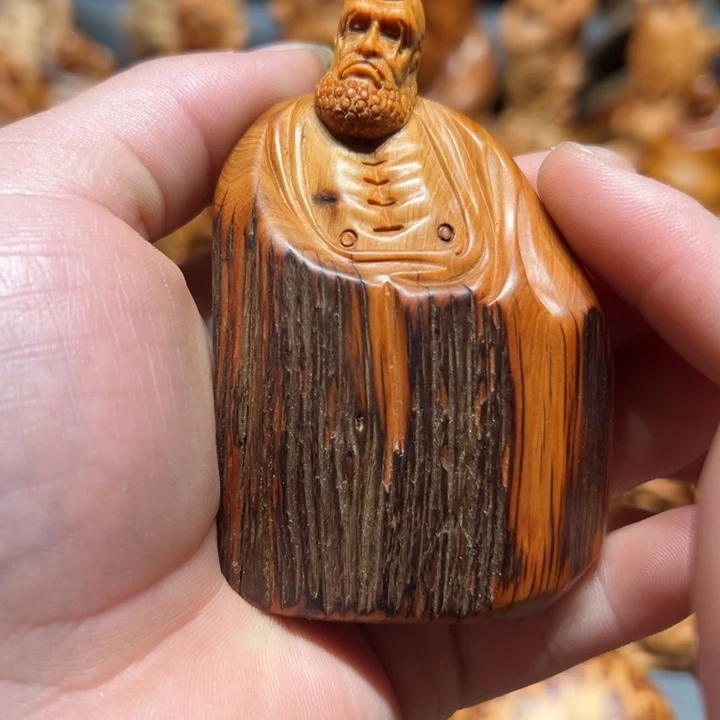 柏木（崖柏）点点关注