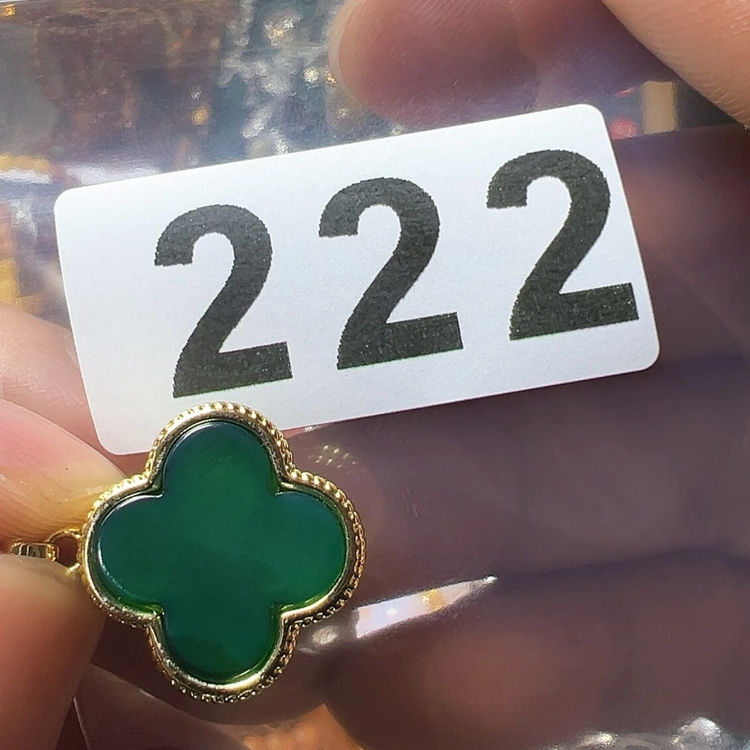 玛瑙/玉髓颈饰未镶嵌红**间