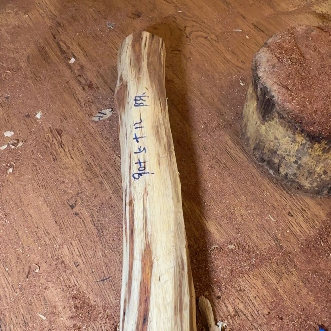 用***黄海南，海北飞灰尘。甘受商于仪诳楚