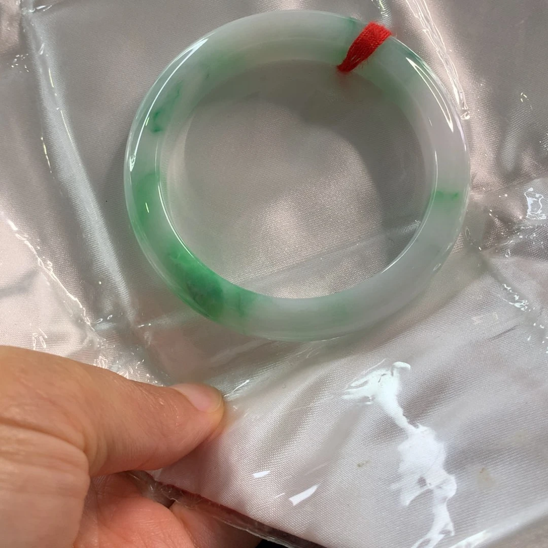 翡翠未镶嵌手镯翡翠手镯57