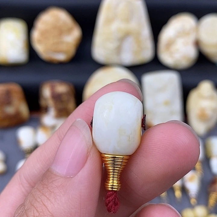 琥珀未镶嵌裸石12三通c777