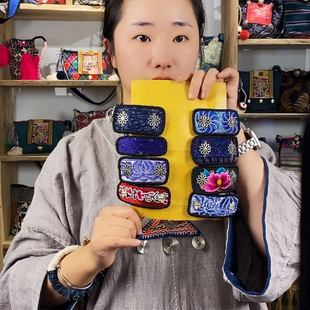 织绣手工制作老绣发夹