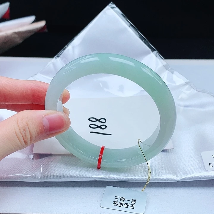翡翠手镯未镶嵌缅甸天然a货手镯57+