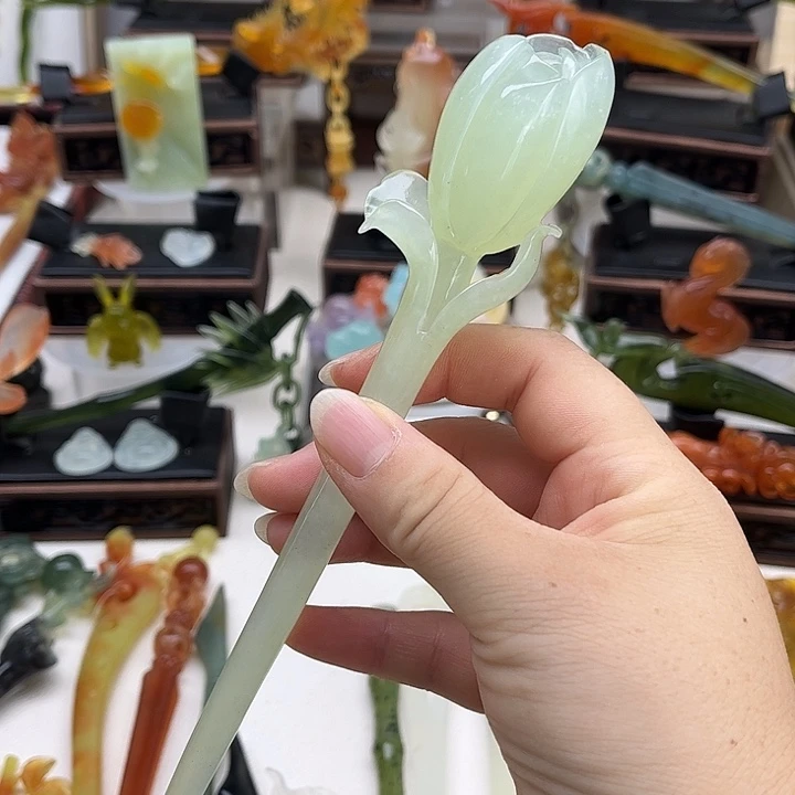 蛇纹石玉未镶嵌岫玉发簪