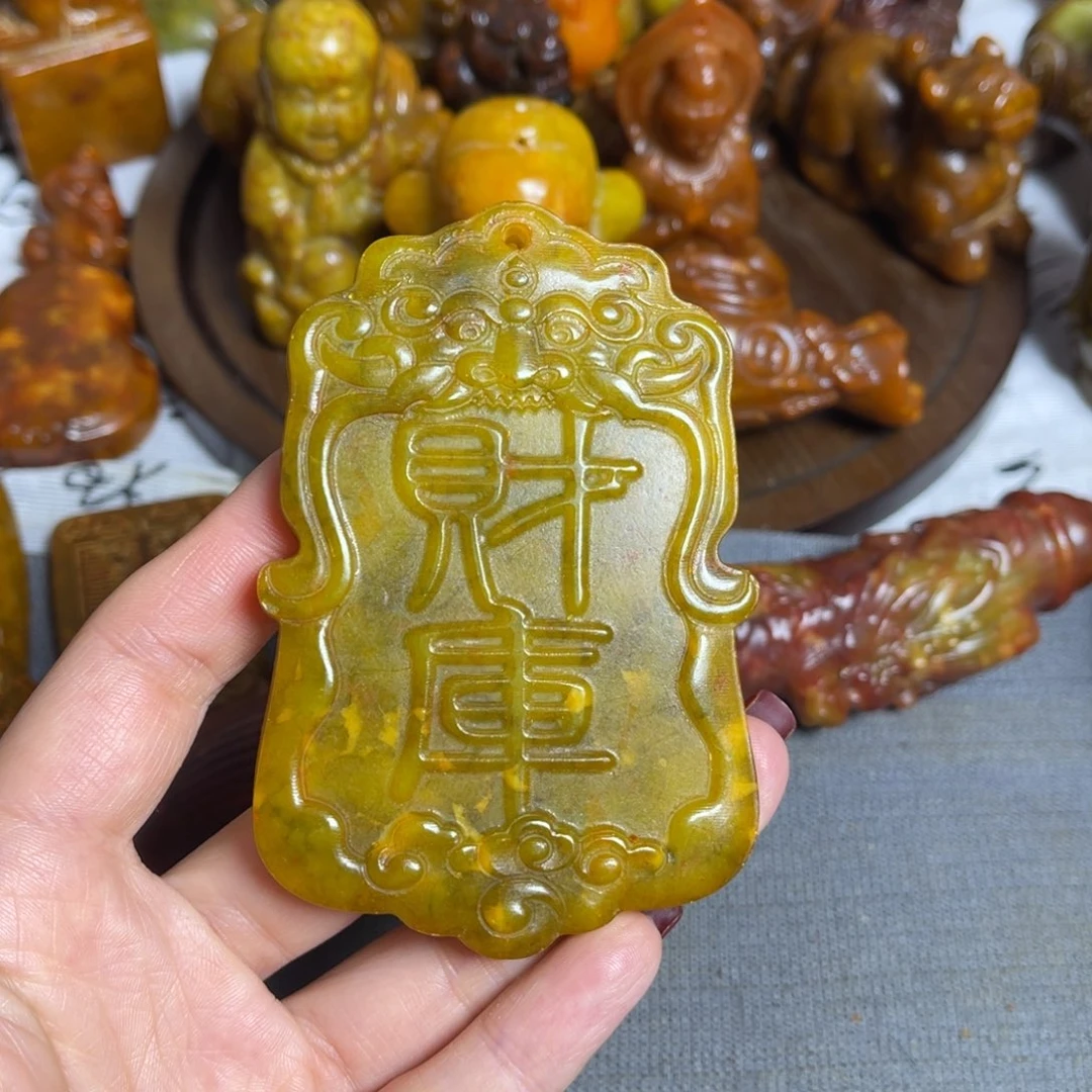 蛇纹石玉合金颈饰