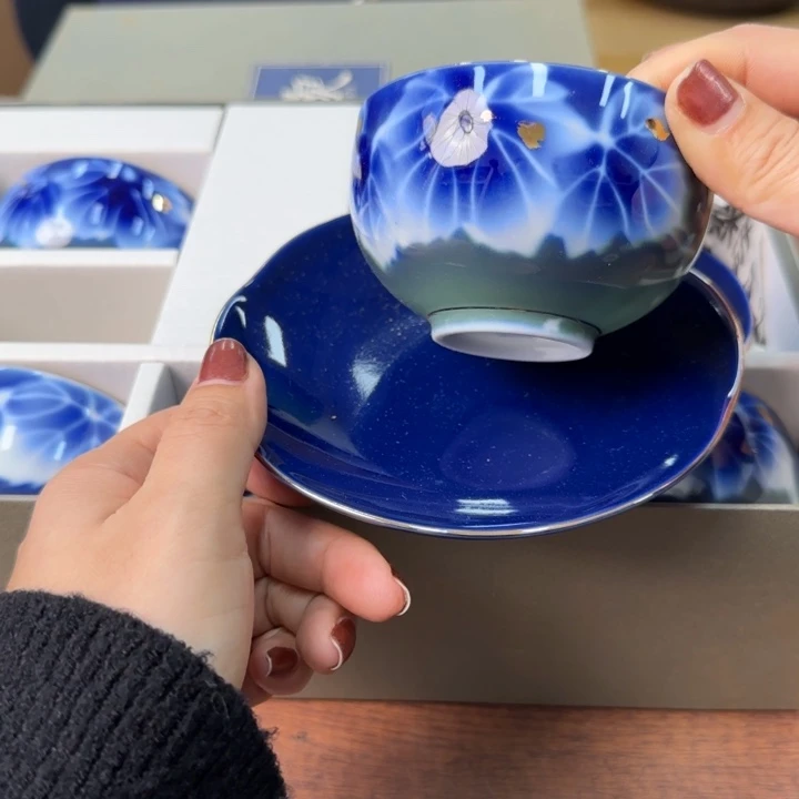 一个陶瓷物件哈哈哈哈哈