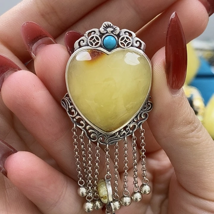 琥珀颈饰银S925镶嵌吊坠