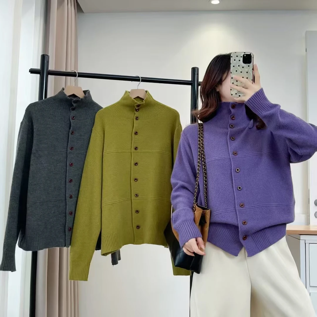 大码胖mm韩系秋冬新款高领简约设计感针织开衫女宽松毛衣外套8801