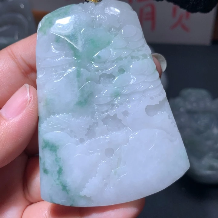 翡翠未镶嵌颈饰保真天然A货翡翠