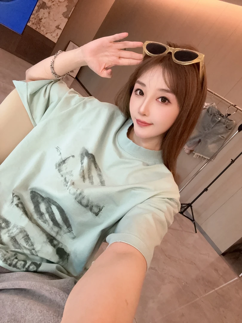 美式潮牌模糊标语T恤时尚休闲圆领百搭