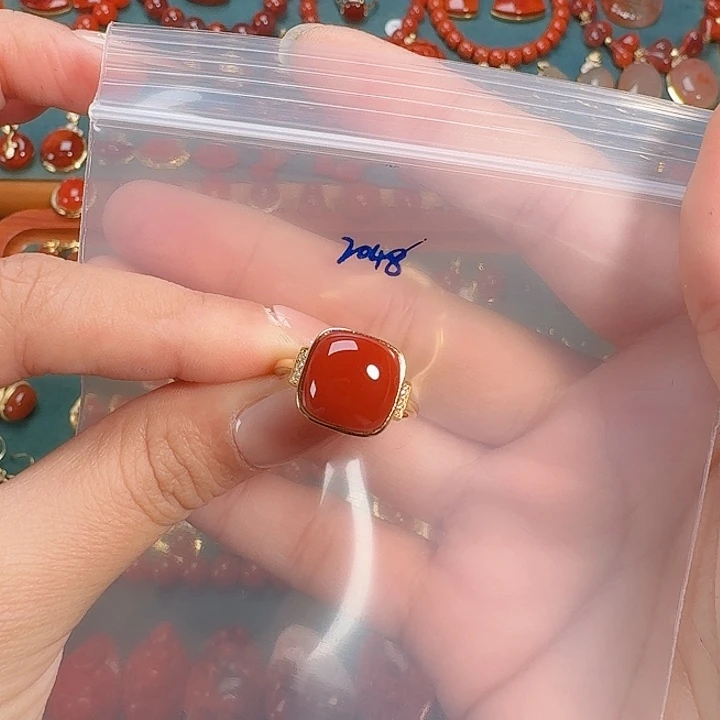 摩***座南红玛瑙银S925镶嵌戒指