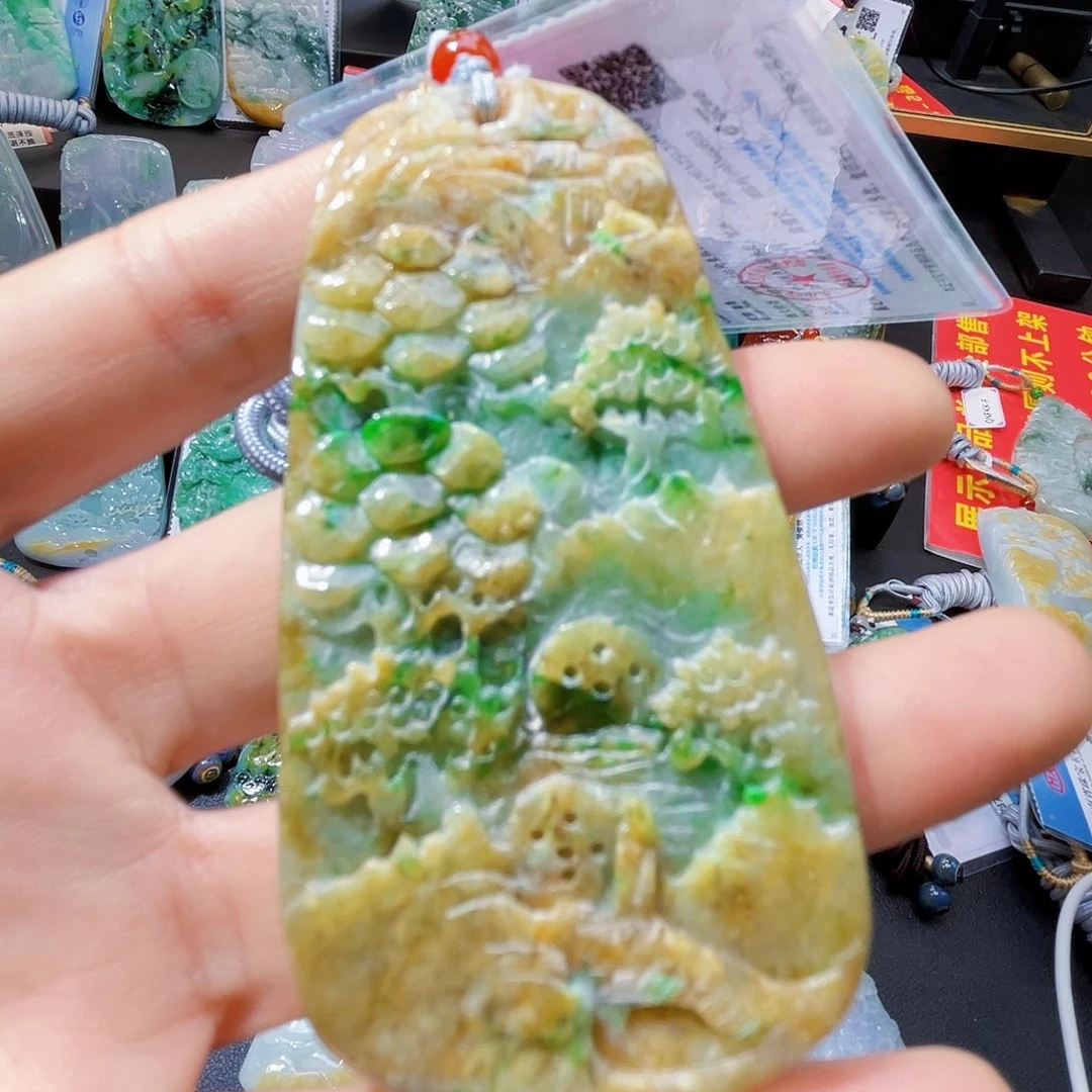 颈饰未镶嵌翡翠一