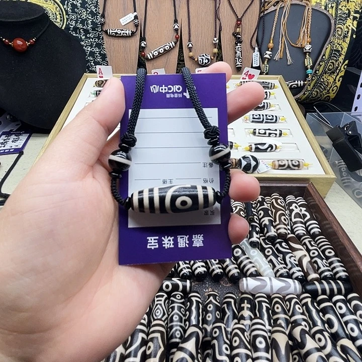 未镶嵌颈饰玛瑙/玉髓