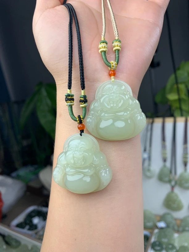 正宗上等和田玉35尺寸佛公吊坠笑佛弥勒佛项链微包容带礼盒送礼物
