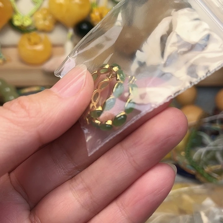 颈饰未镶嵌和田玉靜*和田玉