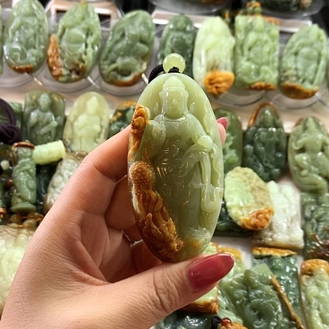 和田玉未镶嵌挂件