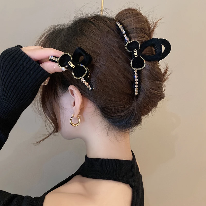 轻奢高档水钻丝绒蝴蝶结抓夹女气质后脑勺盘发夹精致鲨鱼夹子发抓
