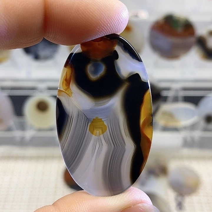 未镶嵌颈饰玛瑙/玉髓