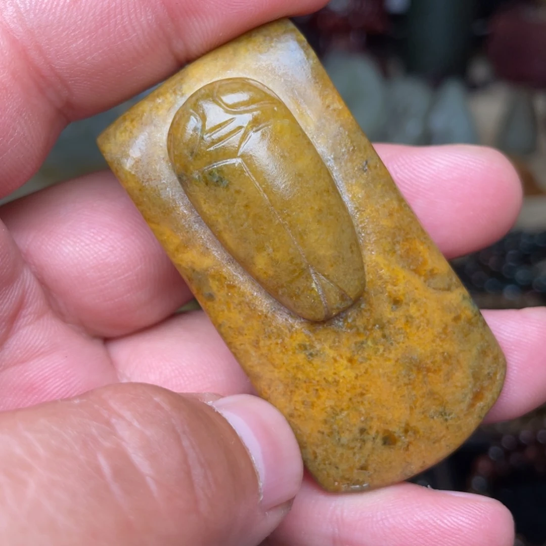 岫岩河磨玉（透闪石质玉）未镶嵌颈饰