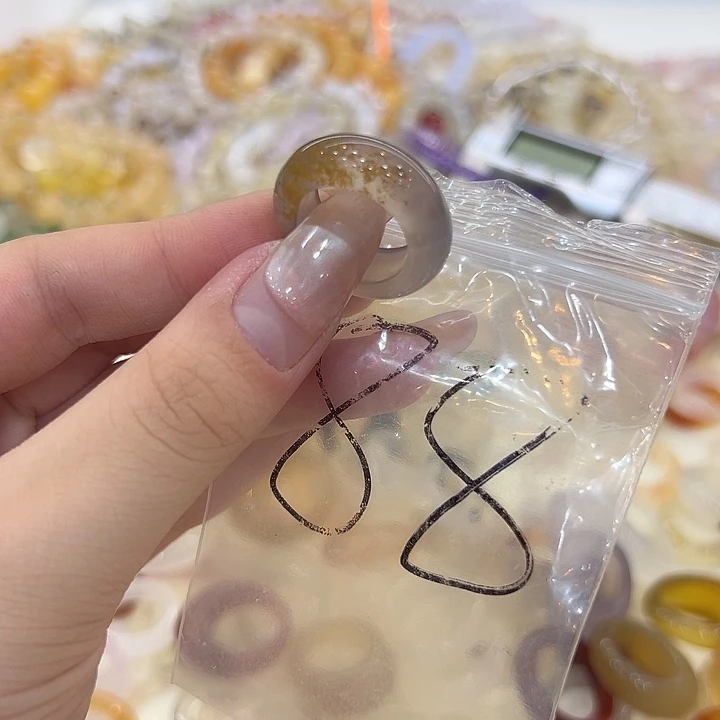 合金戒指玛瑙/玉髓88港12