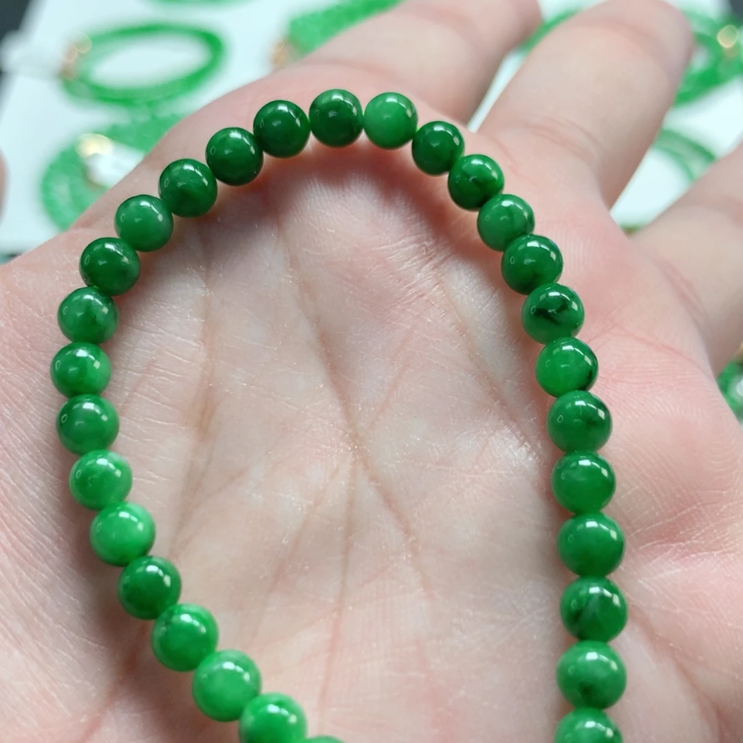 翡翠未镶嵌手链翡翠