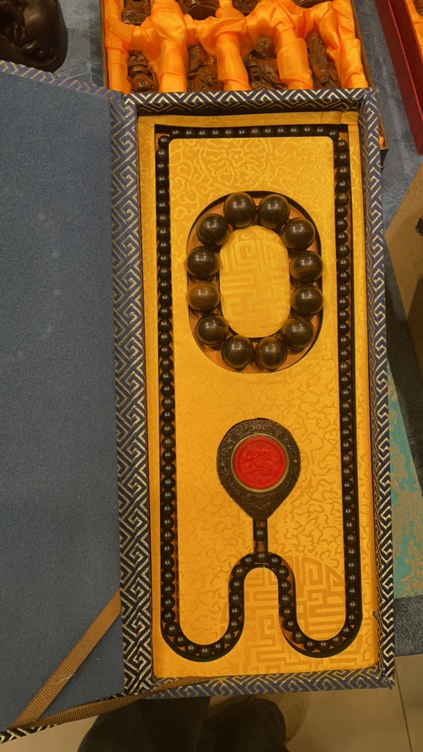 家具福利，吊坠手串 套盒