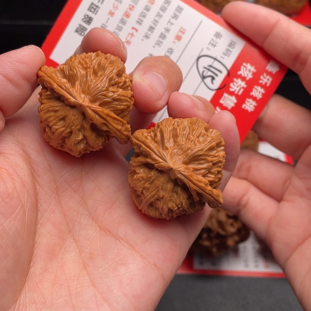 把件文玩核桃白狮子36