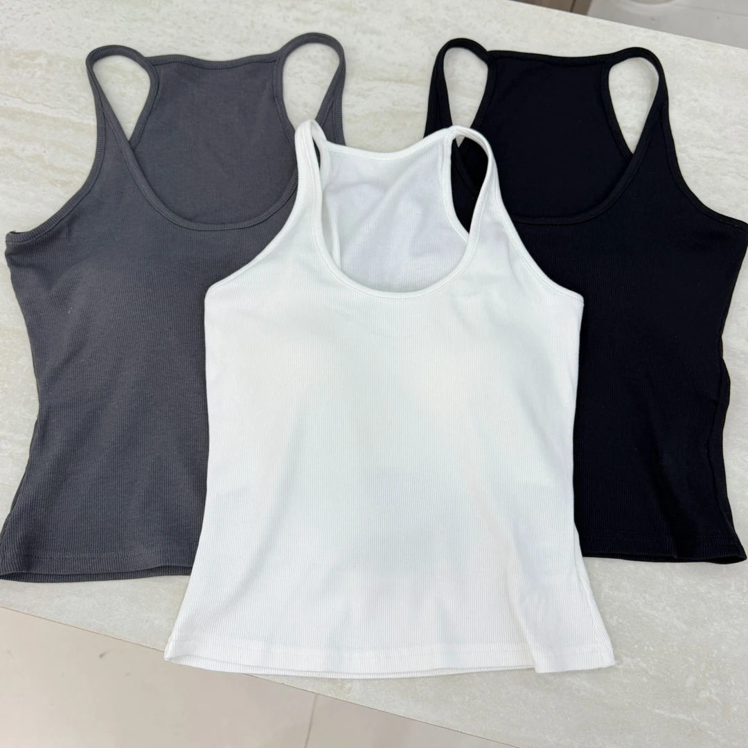 高弹百搭自带胸垫背心