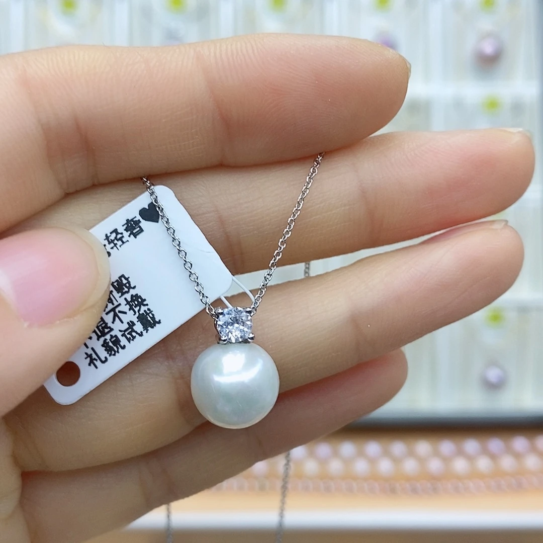 淡水珍珠吊坠(赠链)未镶嵌