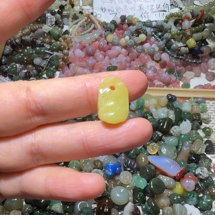 和田玉未镶嵌珠宝半成品