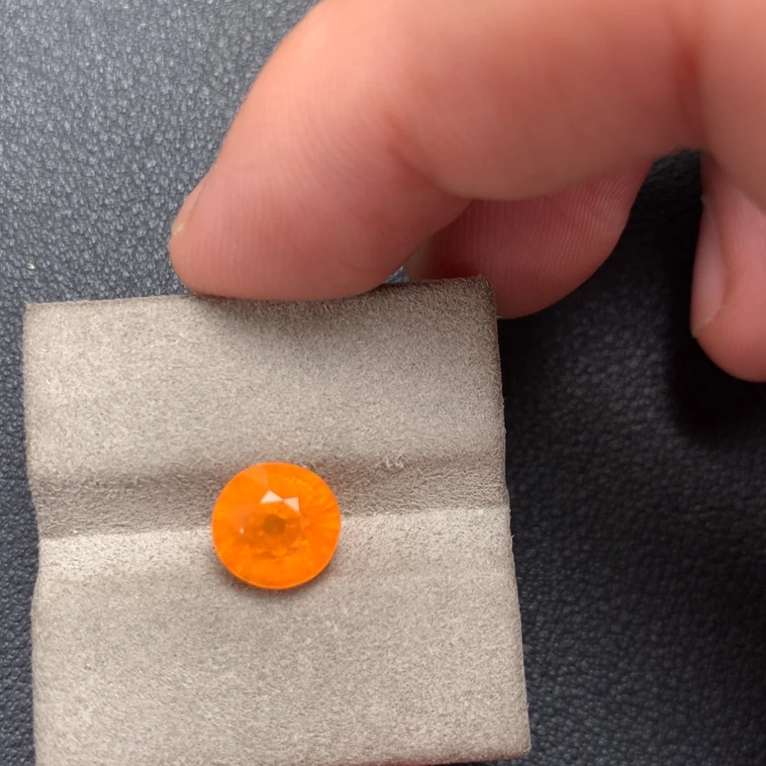 石榴石裸石未镶嵌4.13ct裸石