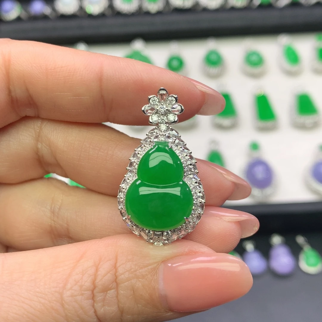 翡翠18K金镶嵌吊坠(不含链)