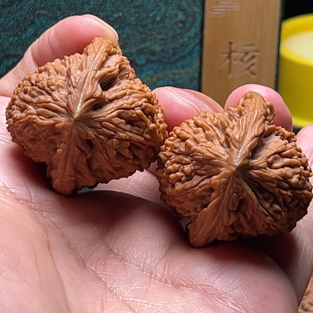 把件文玩核桃愿****o三角疆