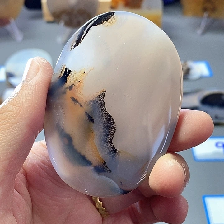 玛瑙/玉髓未镶嵌珠宝半成品