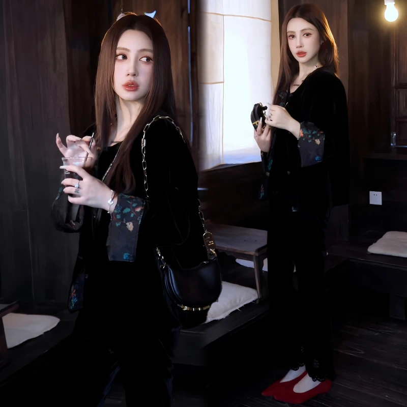 复古民族风双面穿短外套女2025年秋冬新款高级感洋气百搭开衫上衣