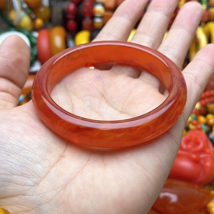 树脂制品44号红色手镯