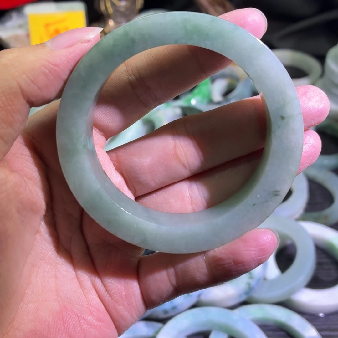 定制翡翠未镶嵌天然翡翠A货毛胚手镯定制