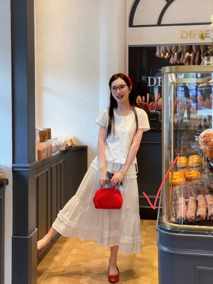 SEOUL KOREA——【miu风蛋糕裙】2025韩国ins白色蛋糕裙